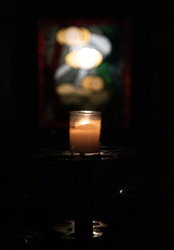 Candle in Dark